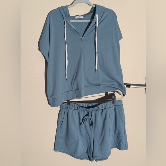 Gilli Pants - Gilli Blue Hooded Short Set with Drawstring Shorts